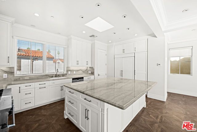 201 S Avenue A A, Redondo Beach, CA 90277