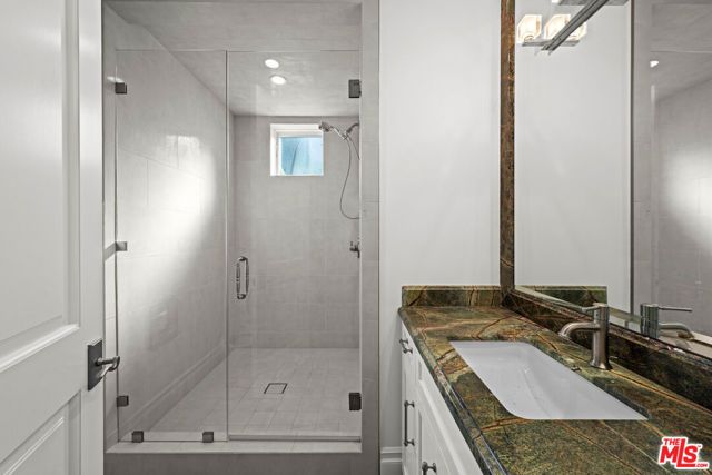 201 S Avenue A A, Redondo Beach, CA 90277