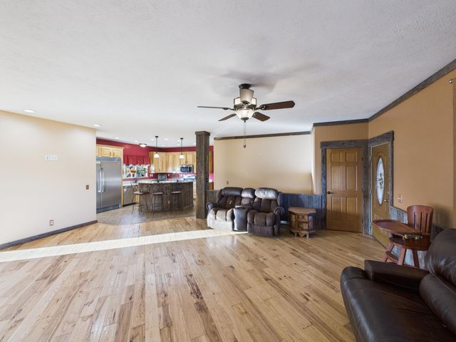 7474 County Road 2800, Mountain View, MO 65548