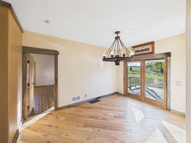 7474 County Road 2800, Mountain View, MO 65548