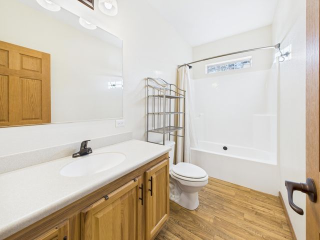 7474 County Road 2800, Mountain View, MO 65548