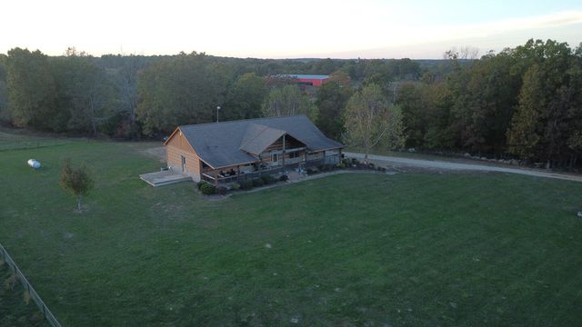 7474 County Road 2800, Mountain View, MO 65548