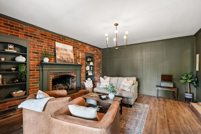 1427 Harris St, Columbia, TN 38401