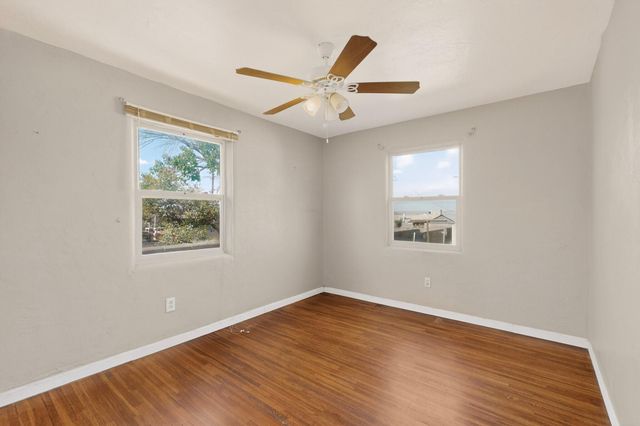 1701 Wilmoore Drive SE, Albuquerque, NM 87106