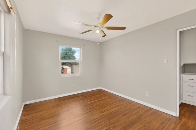 1701 Wilmoore Drive SE, Albuquerque, NM 87106