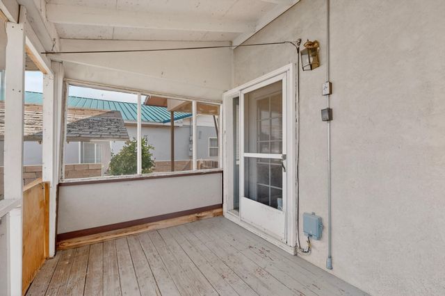 1701 Wilmoore Drive SE, Albuquerque, NM 87106