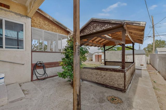 1701 Wilmoore Drive SE, Albuquerque, NM 87106