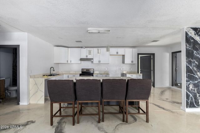 6831 W MARY JANE Lane, Peoria, AZ 85382