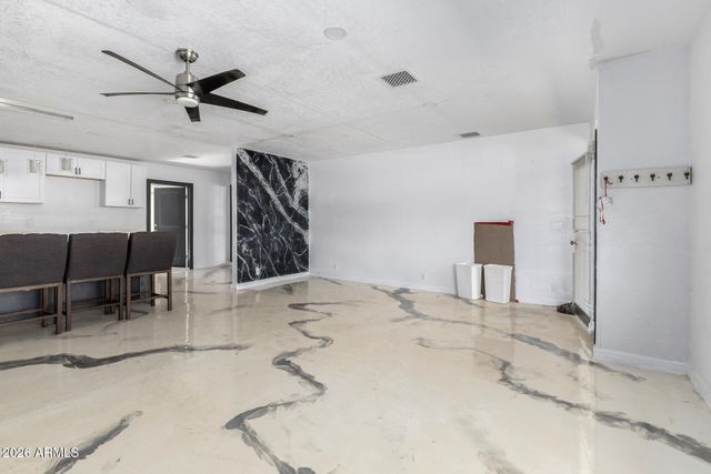 6831 W MARY JANE Lane, Peoria, AZ 85382