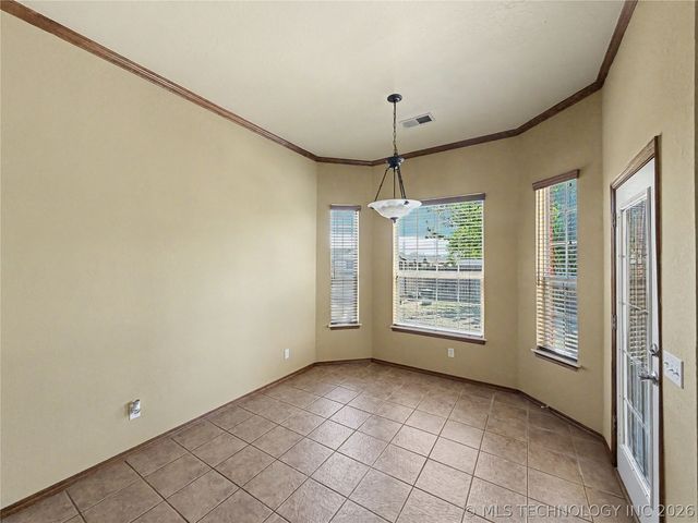 500 SW 160th Street, Oklahoma City, OK 73170