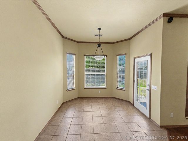 500 SW 160th Street, Oklahoma City, OK 73170