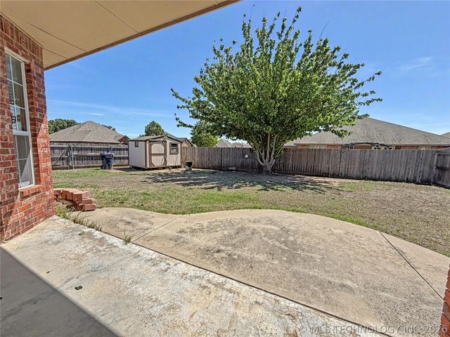 500 SW 160th Street, Oklahoma City, OK 73170