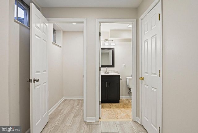 13200 CAROLINE CT, Herndon, VA 20171