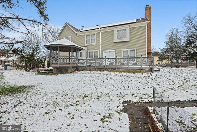 13200 CAROLINE CT, Herndon, VA 20171