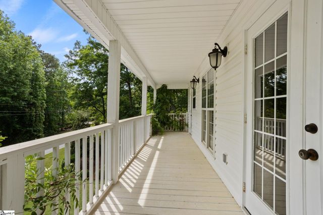 1104 Chickasaw Drive, Westminster, SC 29693