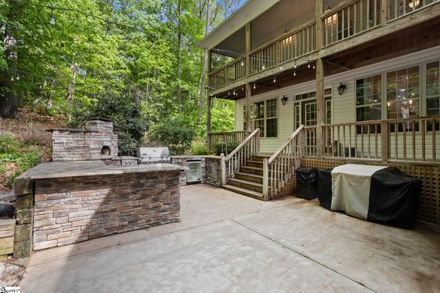 1104 Chickasaw Drive, Westminster, SC 29693