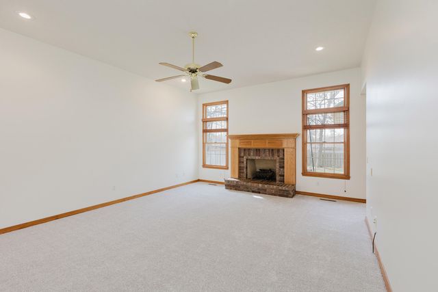 3838 W Eaglecrest Street, Battlefield, MO 65619