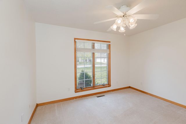 3838 W Eaglecrest Street, Battlefield, MO 65619