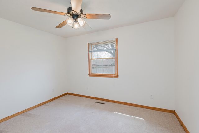 3838 W Eaglecrest Street, Battlefield, MO 65619