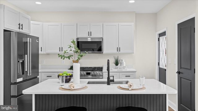 1824 E 32ND ST, Baltimore, MD 21218