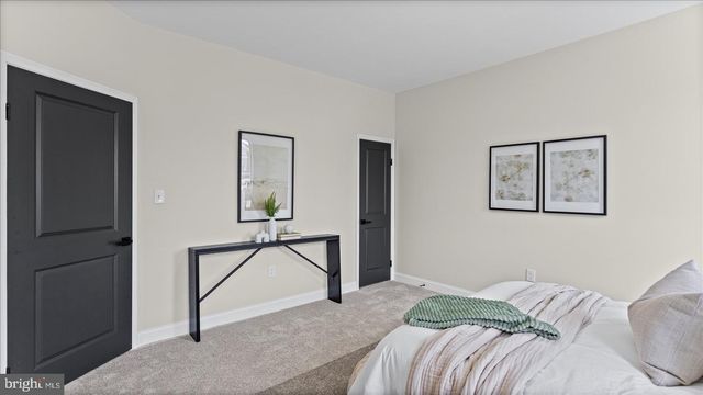 1824 E 32ND ST, Baltimore, MD 21218