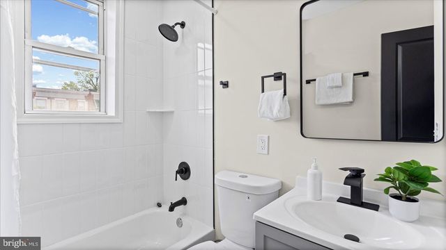 1824 E 32ND ST, Baltimore, MD 21218