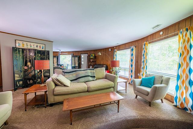 516 Mcintosh Drive, Howard, OH 43028