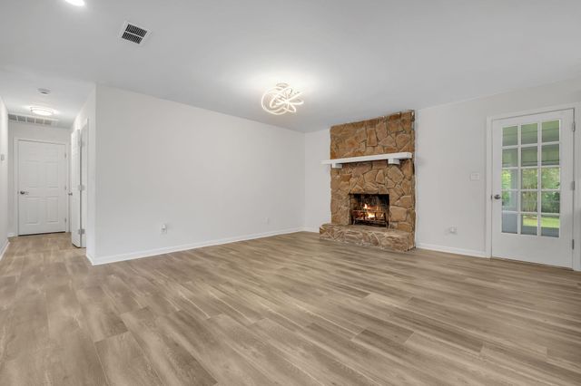 2267 Clara Kee Boulevard, Tallahassee, FL 32303