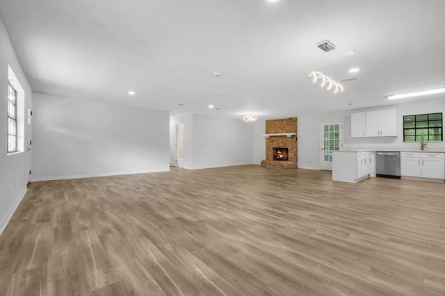 2267 Clara Kee Boulevard, Tallahassee, FL 32303