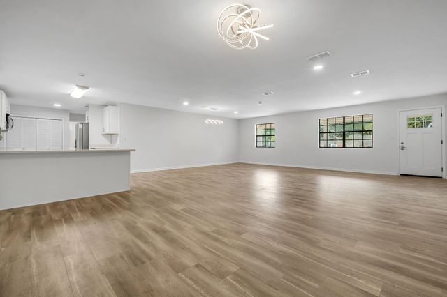 2267 Clara Kee Boulevard, Tallahassee, FL 32303