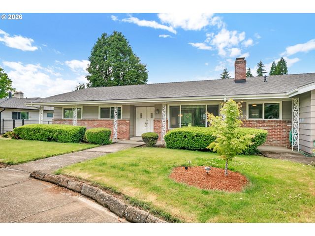 1922 SPRINGHILL Dr, Albany, OR 97321