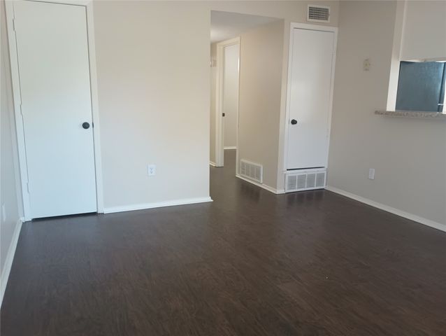 620 Race Street D, Crowley, TX 76036