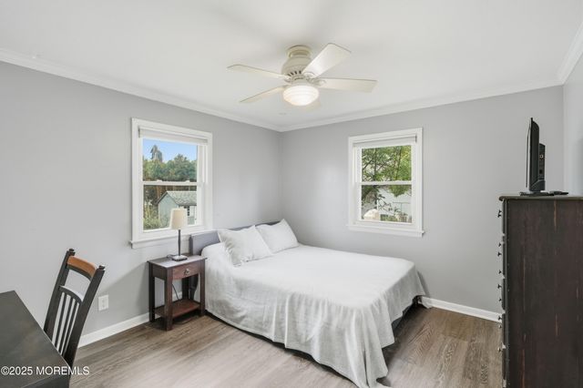 17 Samantha Lane, Hamilton, NJ 08619