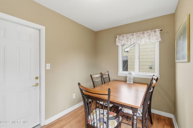 17 Samantha Lane, Hamilton, NJ 08619