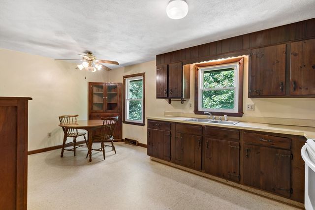 39 Grant Street, Attleboro, MA 02703