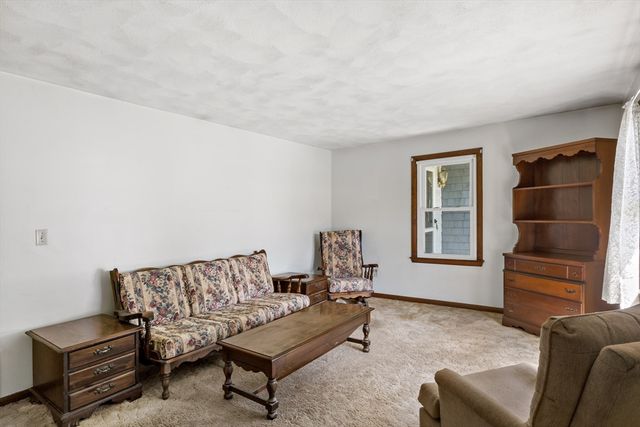 39 Grant Street, Attleboro, MA 02703