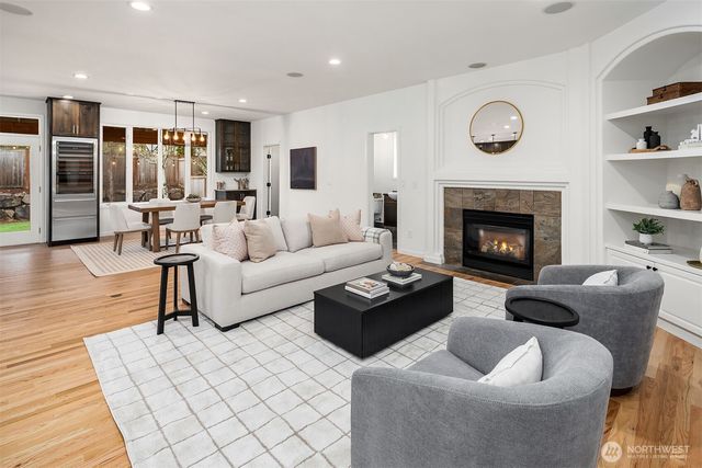 26440 SE 22nd Street, Sammamish, WA 98075