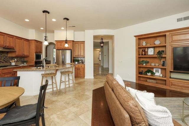 2472 crooked trail, Chula Vista, CA 91914