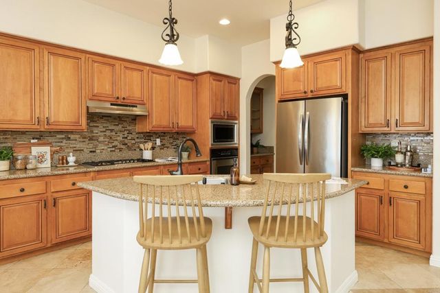 2472 crooked trail, Chula Vista, CA 91914