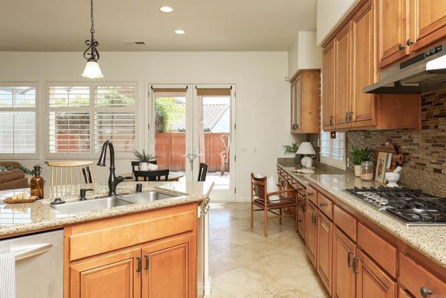 2472 crooked trail, Chula Vista, CA 91914