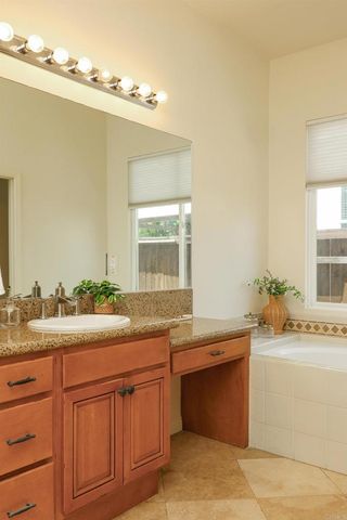 2472 crooked trail, Chula Vista, CA 91914