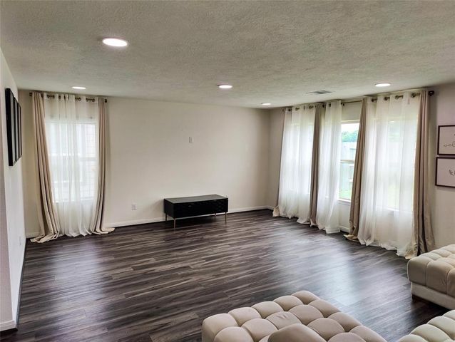 4951 Gazelle Leap Lane, Richmond, TX 77406