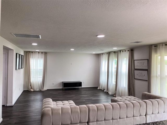 4951 Gazelle Leap Lane, Richmond, TX 77406