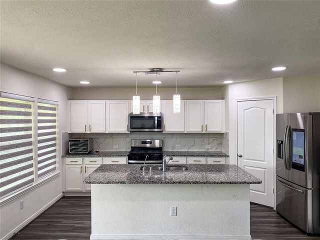 4951 Gazelle Leap Lane, Richmond, TX 77406
