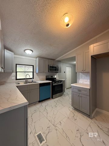 44607 Highway 31, Brewton, AL 36426