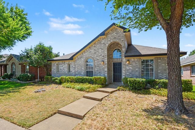 1614 Woodhaven Court, Allen, TX 75002