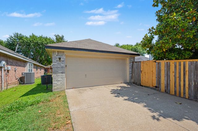 1614 Woodhaven Court, Allen, TX 75002