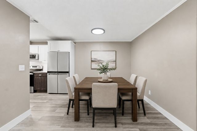 17 Thayer Pond Dr. 17-5, Oxford, MA 01537