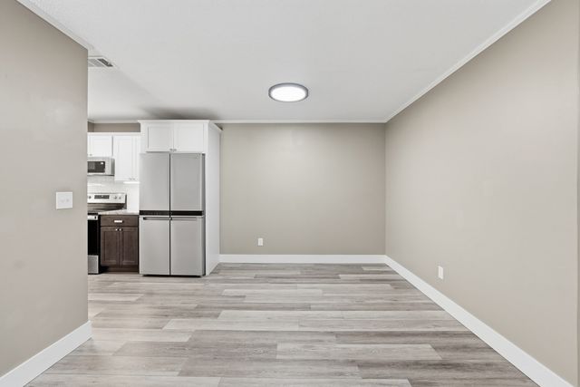 17 Thayer Pond Dr. 17-5, Oxford, MA 01537