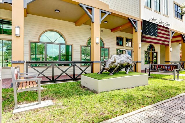 4100 Davie Road 205, Davie, FL 33314